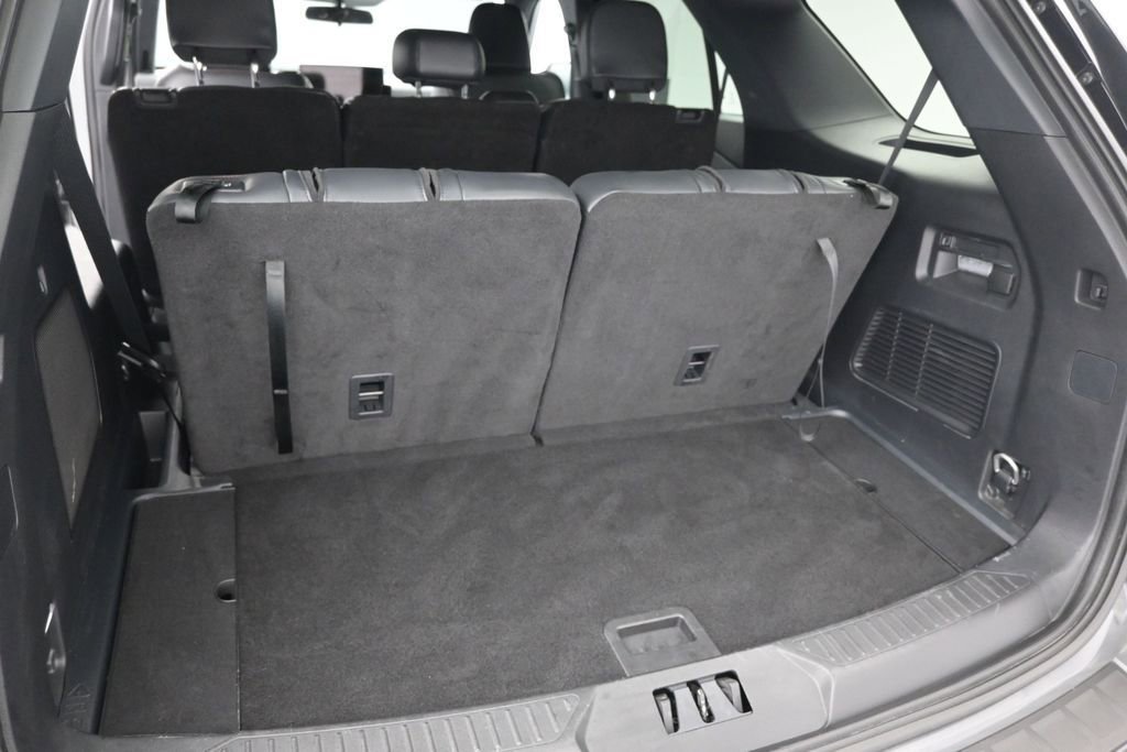 Used 2025 Ford Explorer ST-Line RWD image 9