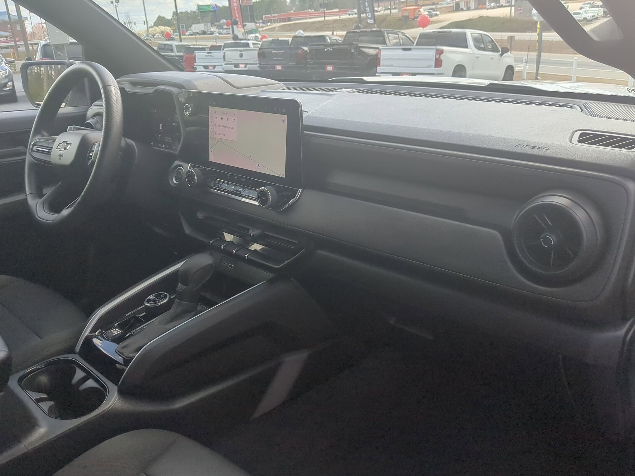 Used 2024 Chevrolet Colorado Trail Boss w/ Technology Package image 27