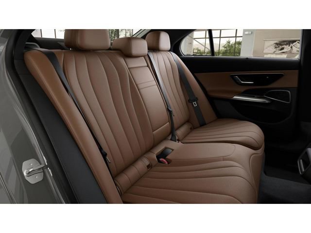 New 2026 Mercedes-Benz E 450 4MATIC Sedan image 5