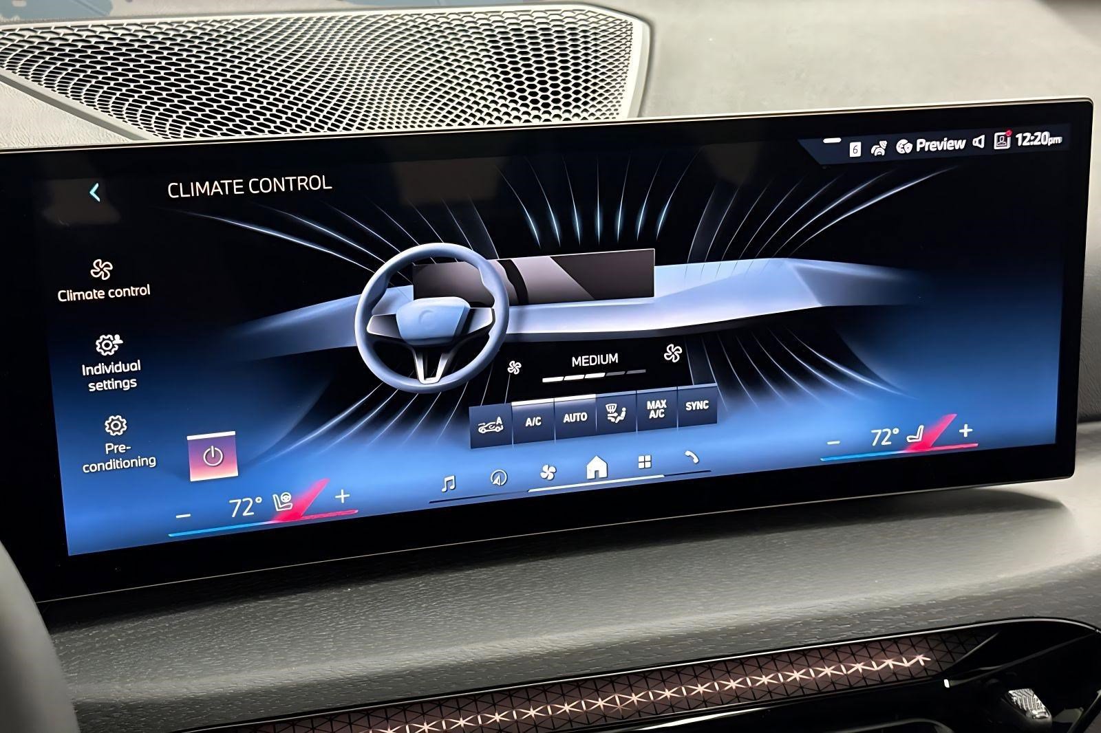 New 2026 BMW 330i Sedan w/ Convenience Package image 25