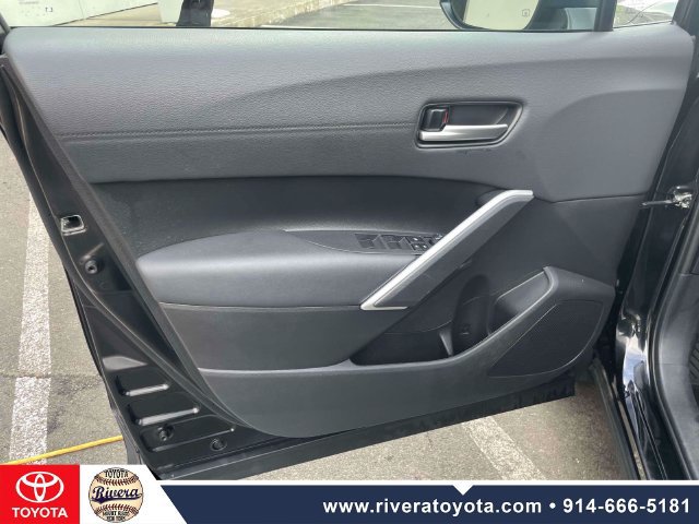 Used 2024 Toyota Corolla Cross AWD Hybrid w/ Convenience Package image 16