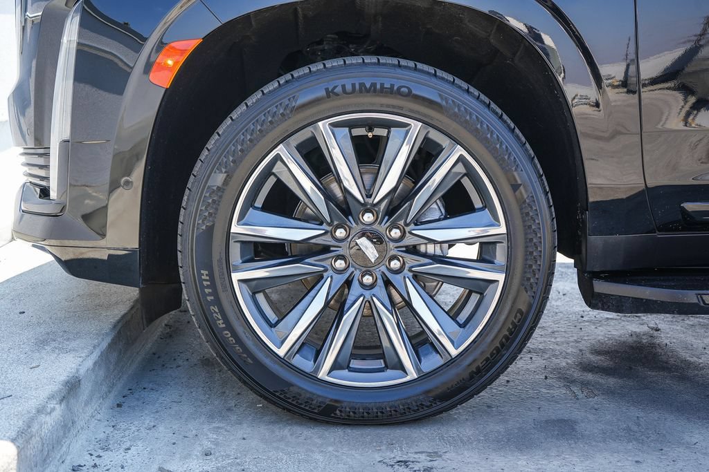 Used 2024 Cadillac Escalade Sport AWD/4WD image 11