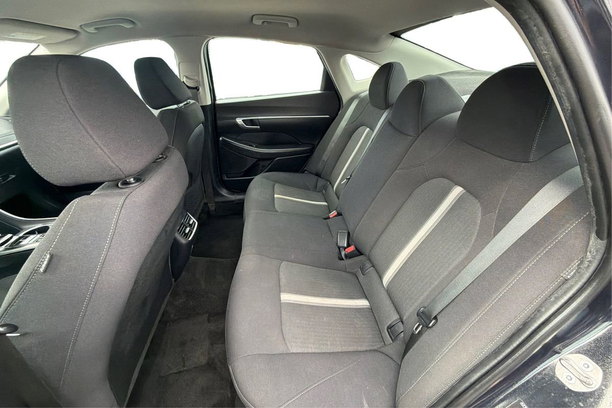 Used 2023 Hyundai Sonata Blue image 10