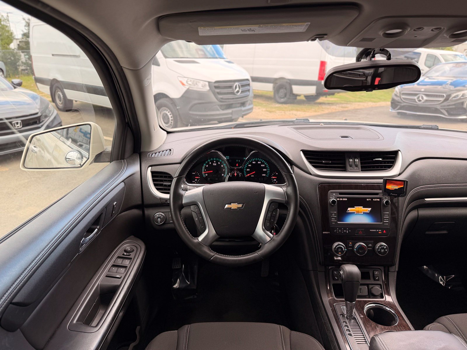 Used 2015 Chevrolet Traverse LT AWD/4WD image 32