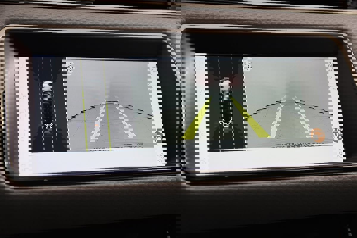 Used 2022 Land Rover Range Rover Evoque R-Dynamic S image 10