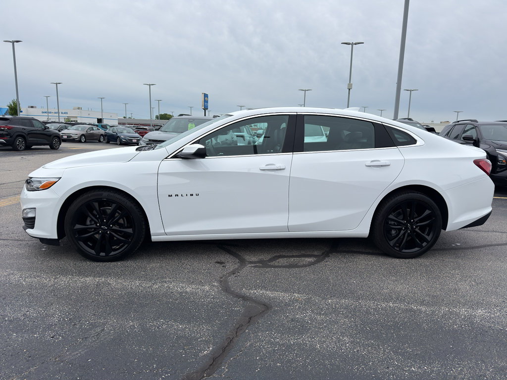 Used 2023 Chevrolet Malibu LT w/ Sport Edition FWD image 6