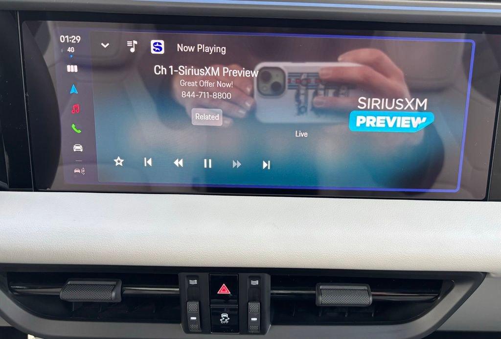 New 2025 Porsche Macan 4S Electric image 31