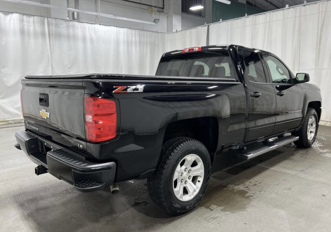 Used 2019 Chevrolet Silverado 1500 LT w/ All Star Edition AWD/4WD image 4