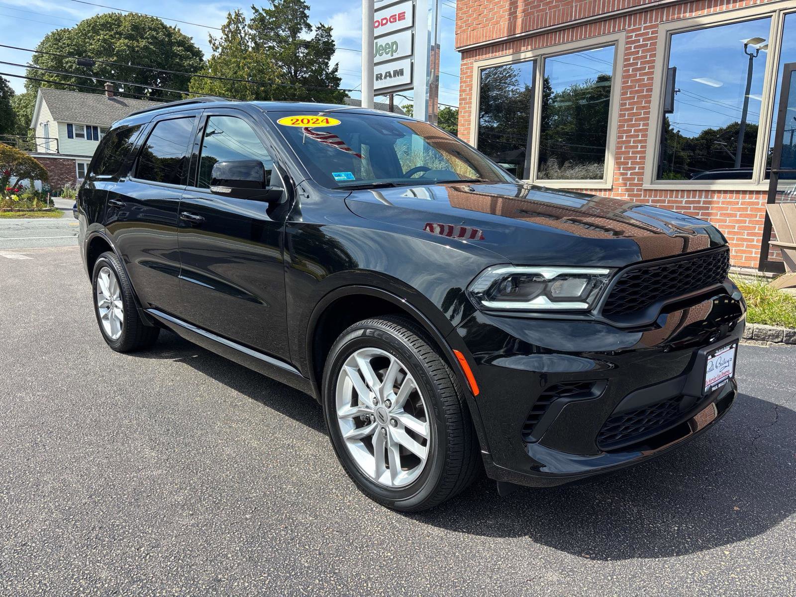 Used 2024 Dodge Durango GT image 29