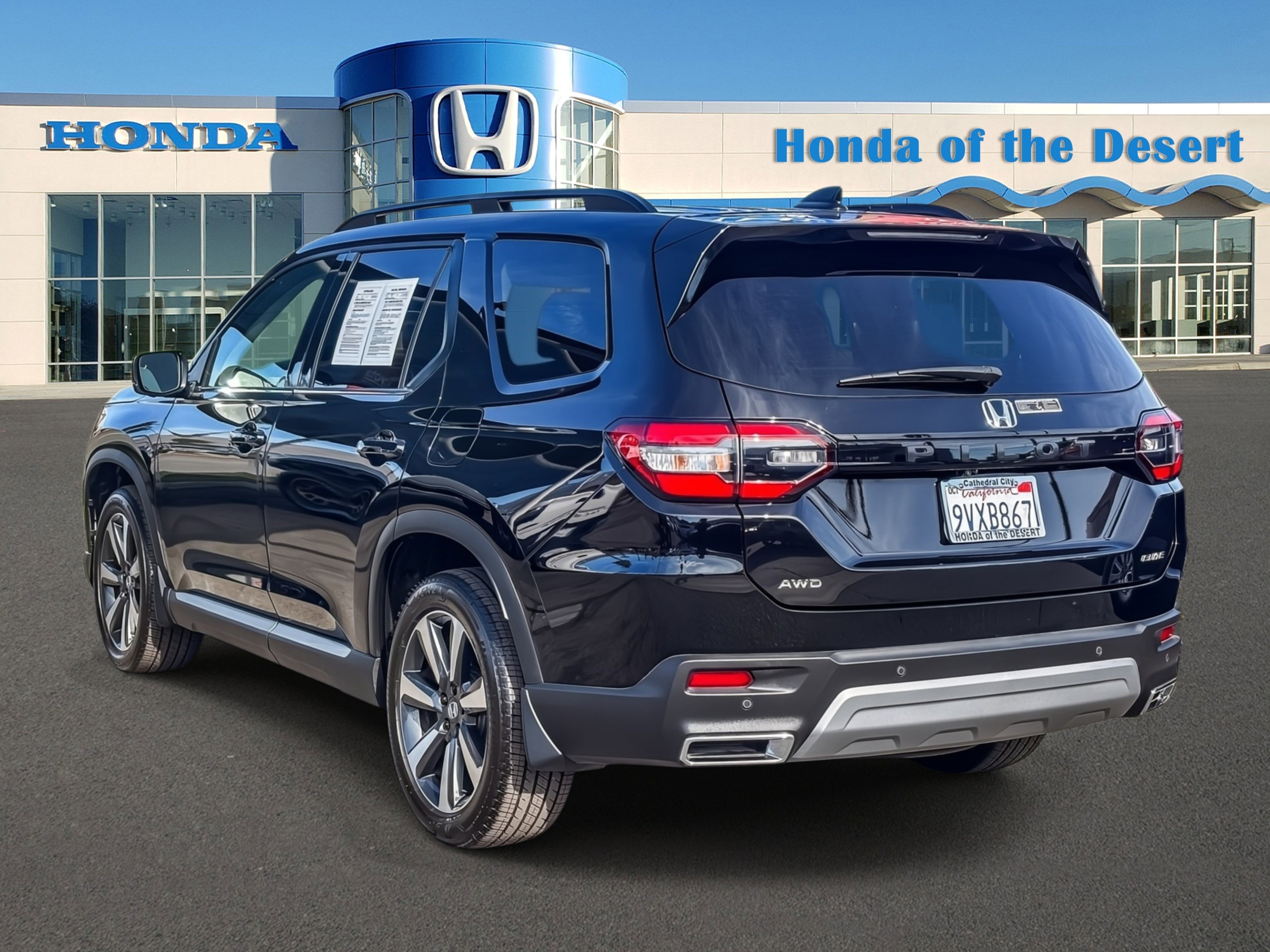 Certified 2025 Honda Pilot Elite image 5