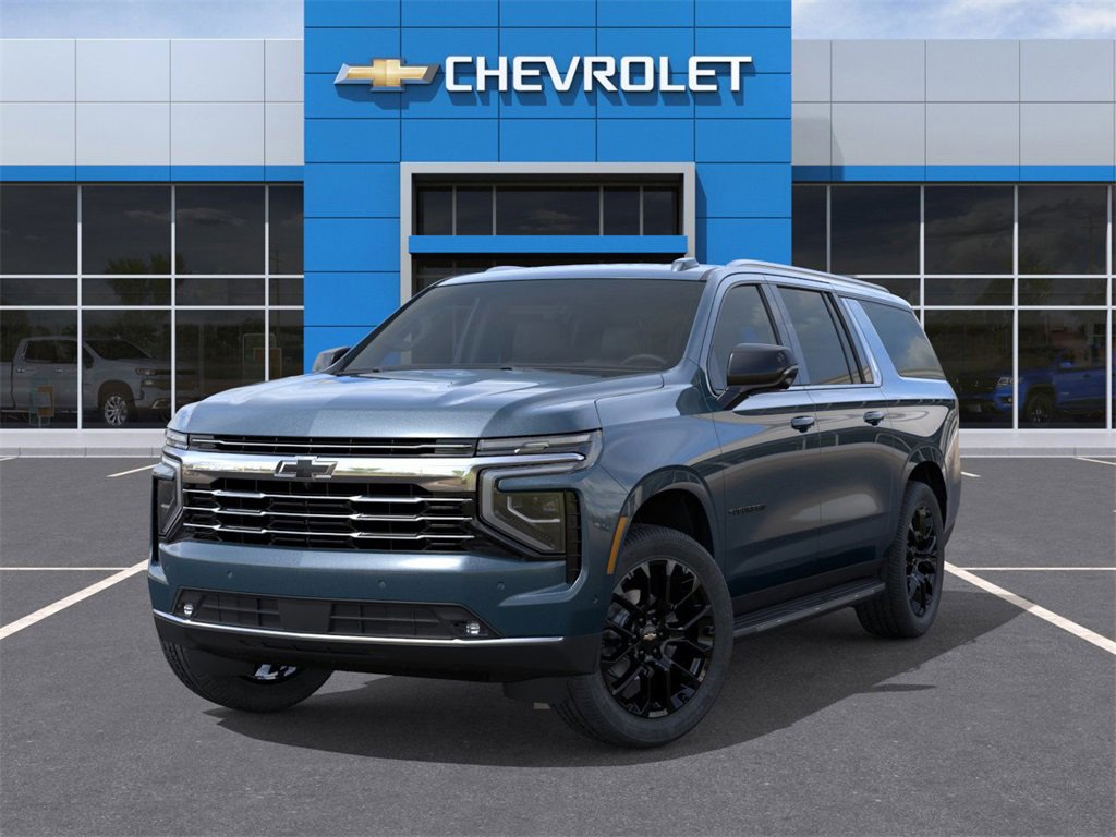 New 2026 Chevrolet Suburban LT w/ Comfort Package image 6