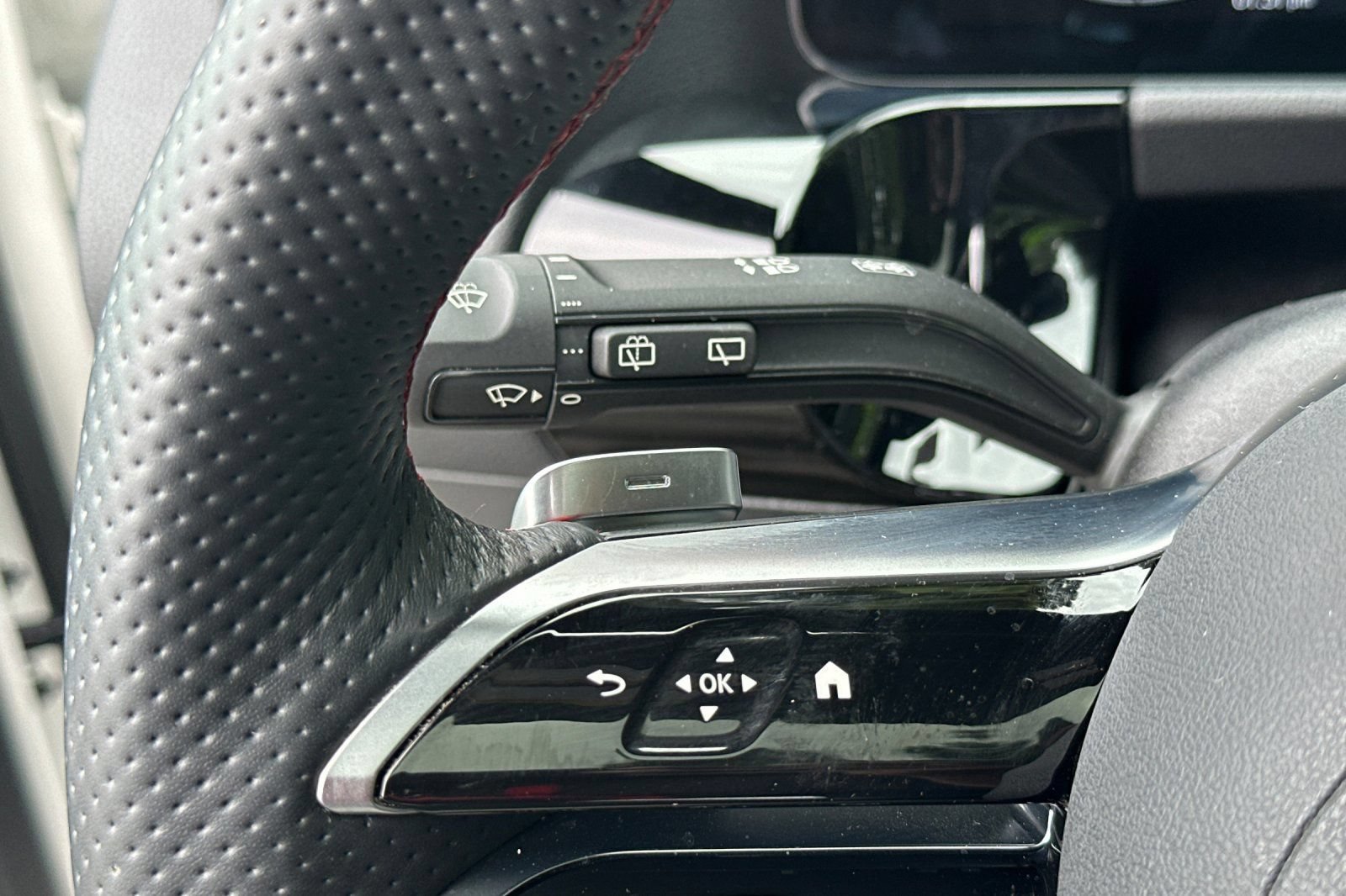 Certified 2024 Mercedes-Benz GLA 250 image 35