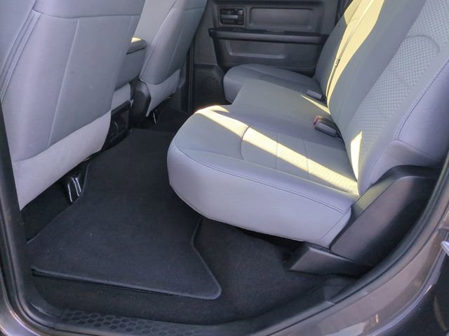 Used 2018 RAM 2500 Tradesman w/ Chrome Appearance Group image 25