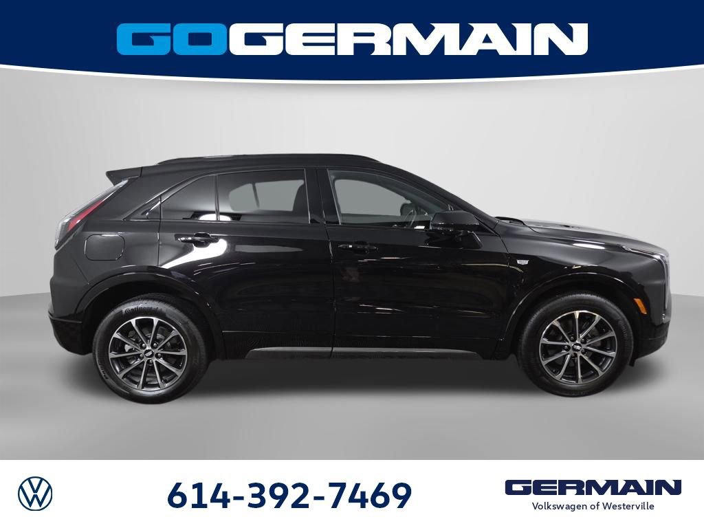 Used 2025 Cadillac XT4 Sport w/ Cold Weather Package image 7