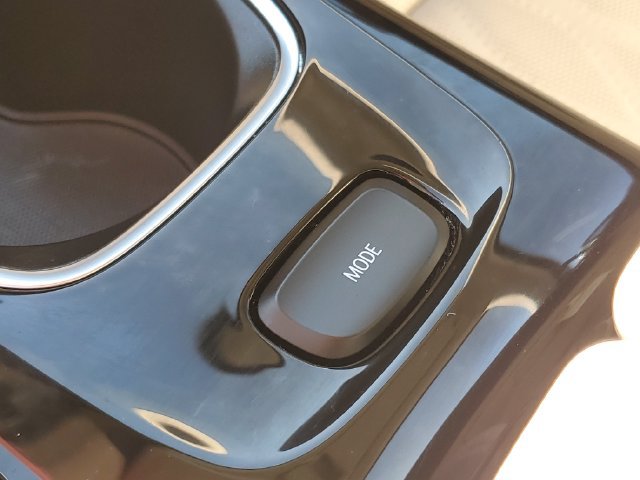 Certified 2023 Buick Envision Avenir AWD/4WD image 26