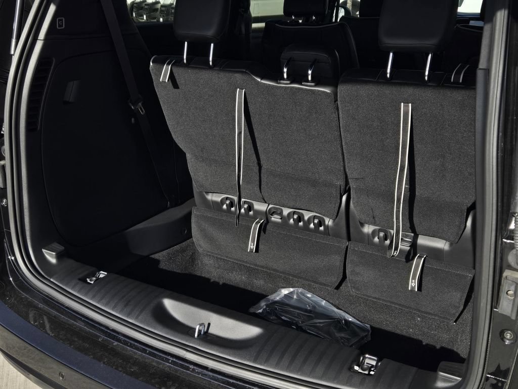 New 2026 Chrysler Pacifica Limited w/ S Appearance Package FWD image 10