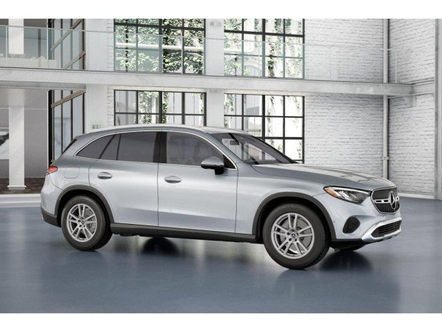 Certified 2024 Mercedes-Benz GLC 300 image 32
