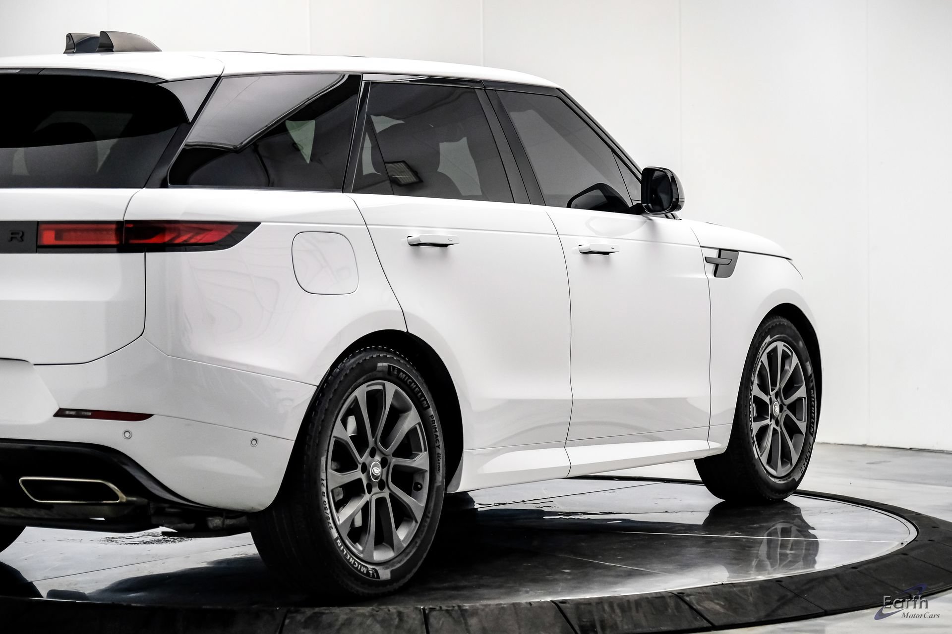 Used 2024 Land Rover Range Rover Sport Dynamic SE AWD/4WD image 18
