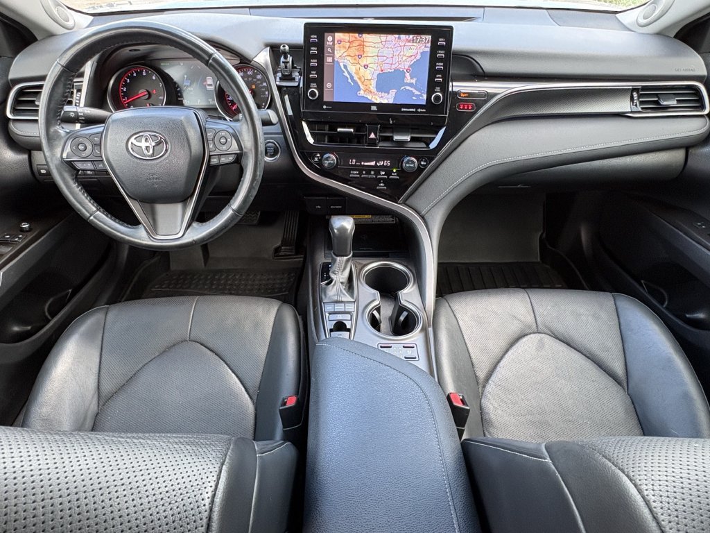 Used 2021 Toyota Camry XSE FWD image 25