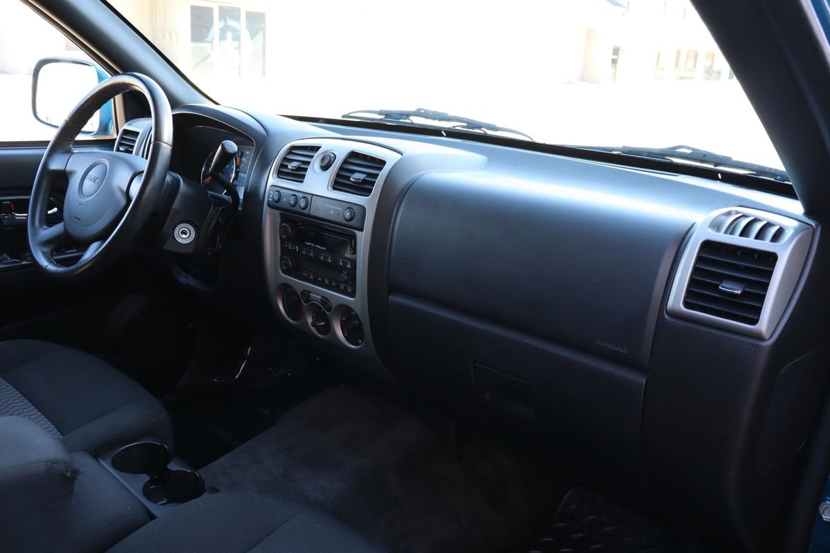 Used 2011 GMC Canyon SLE image 16