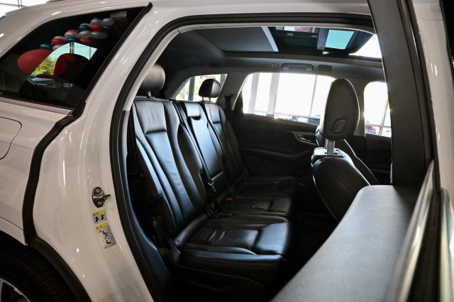 Used 2019 Audi Q7 2.0T Premium Plus w/ Premium Plus Package image 26