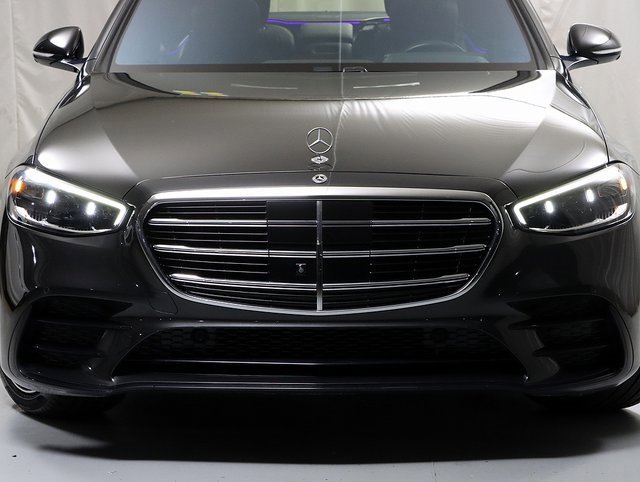 Certified 2022 Mercedes-Benz S 500 S 500 w/ AMG Line Package image 6