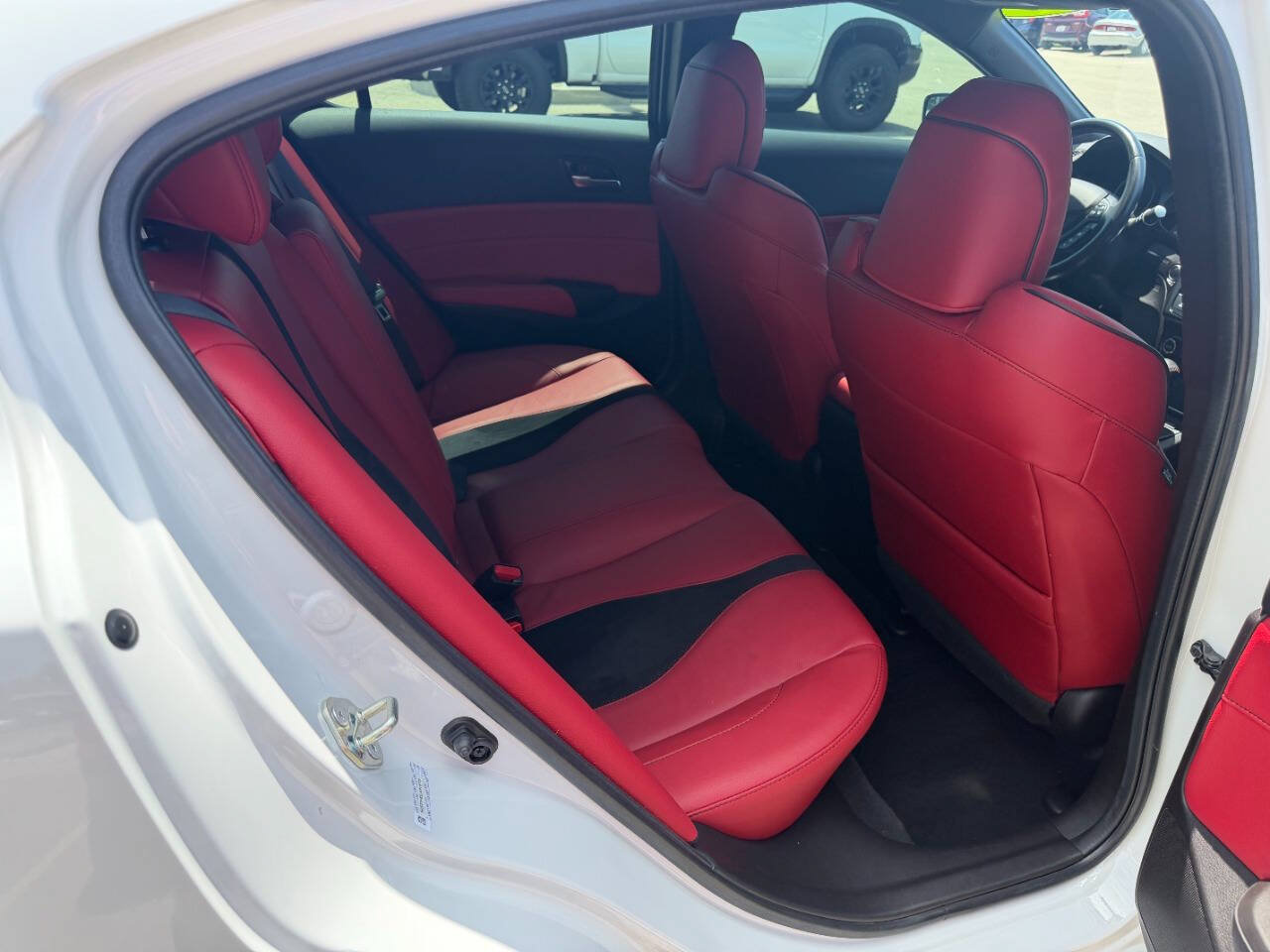 Used 2020 Acura ILX FWD image 13