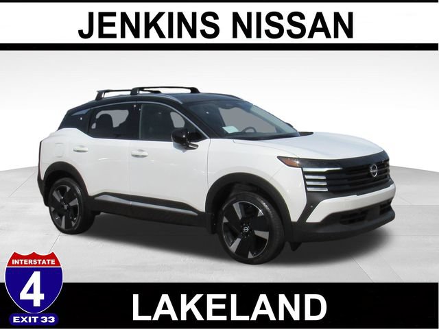 New 2026 Nissan Kicks SR w/ Cold Weather Package