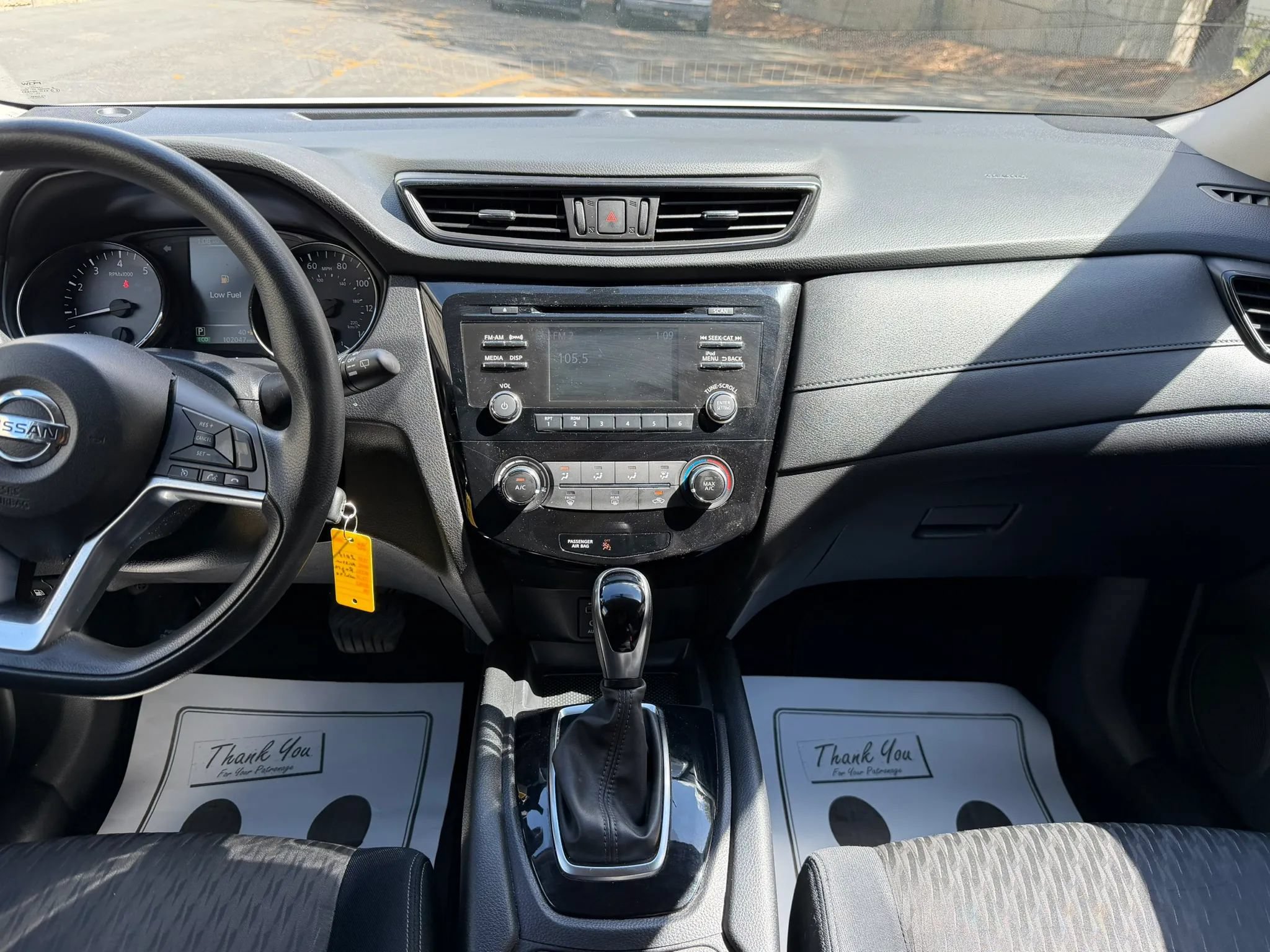 Used 2017 Nissan Rogue S AWD/4WD image 20