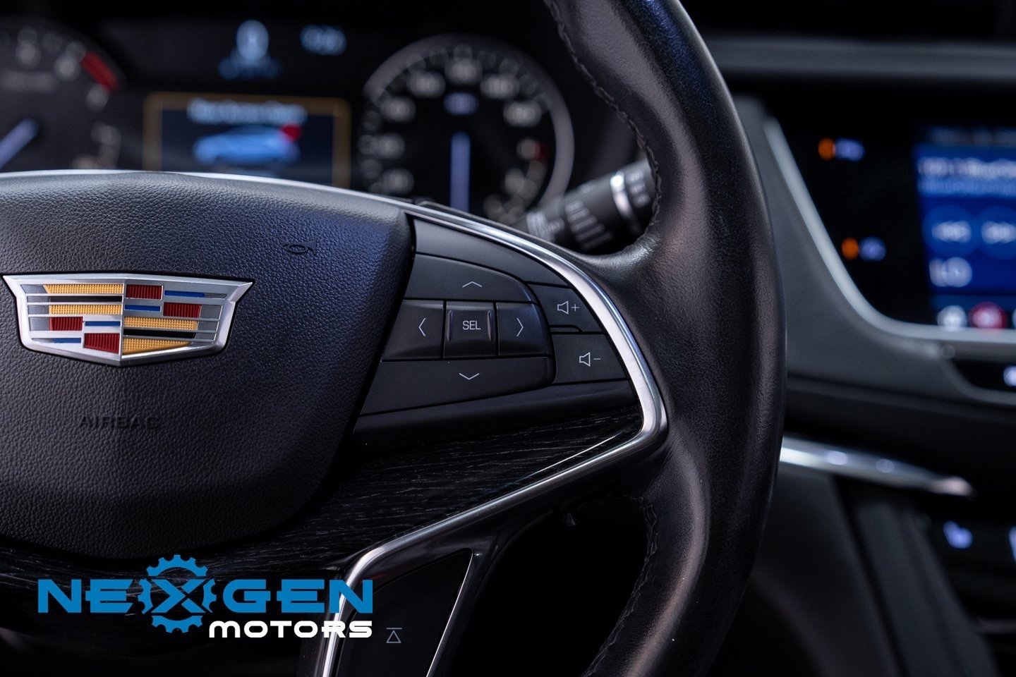 Used 2021 Cadillac XT5 Premium Luxury image 23