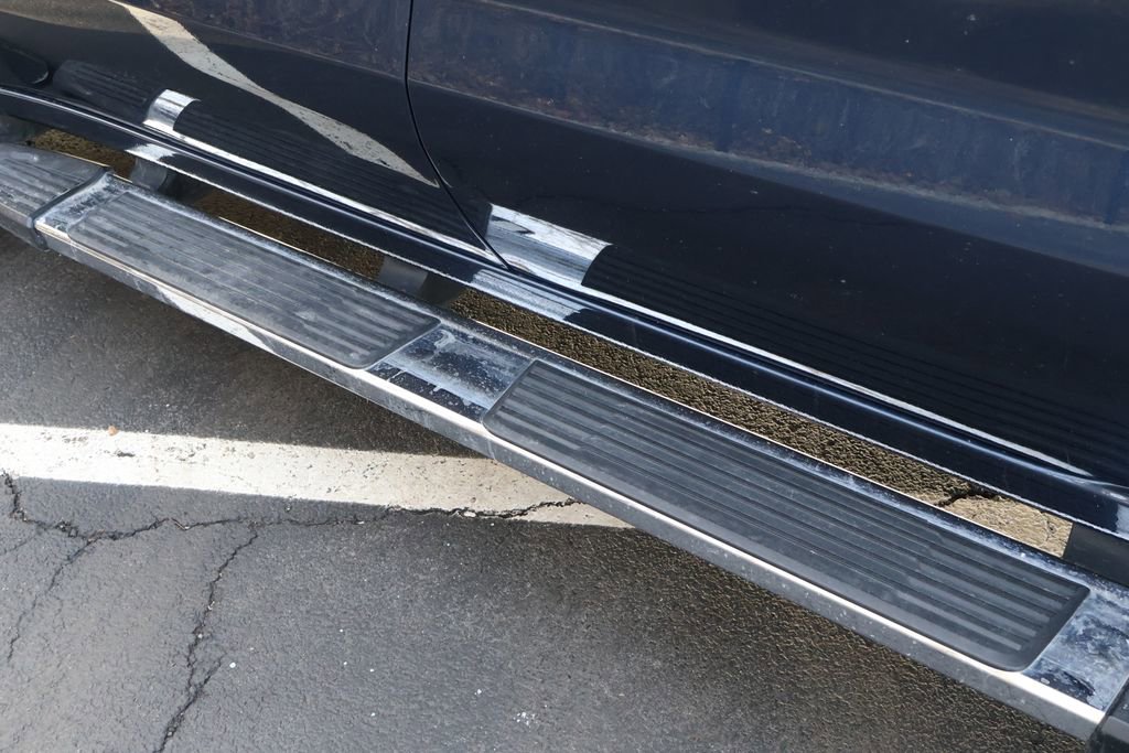 Used 2022 Chevrolet Silverado 1500 RST w/ Safety Package image 15