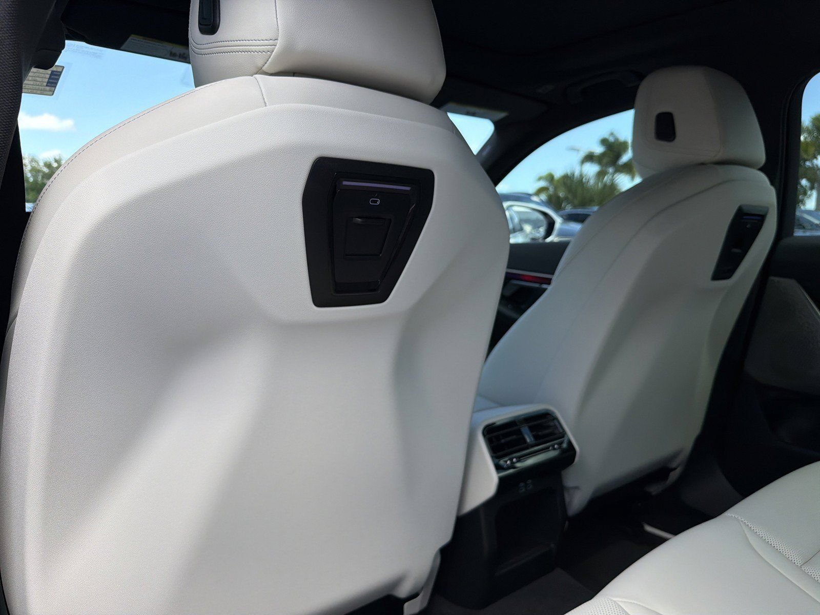 Certified 2025 BMW i5 M60 w/ Premium Package AWD/4WD image 20