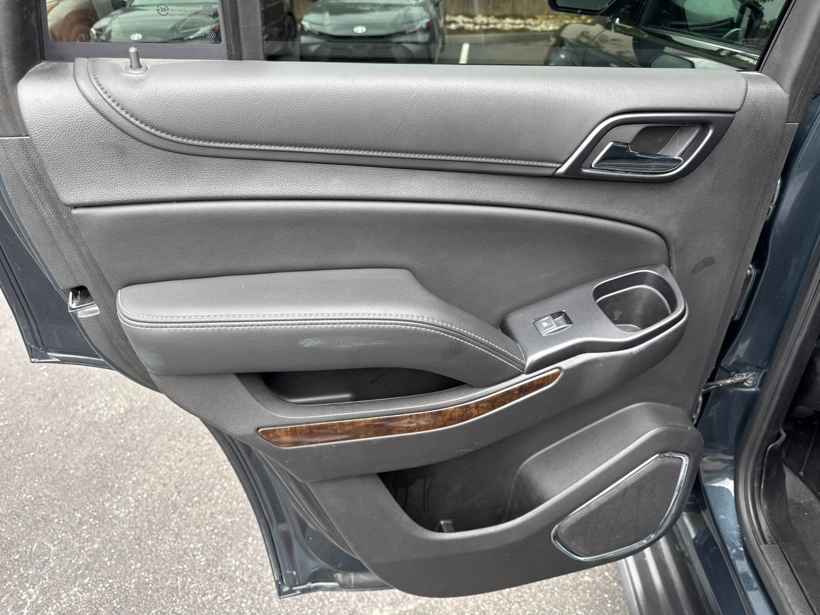 Used 2020 Chevrolet Tahoe LT AWD/4WD image 23
