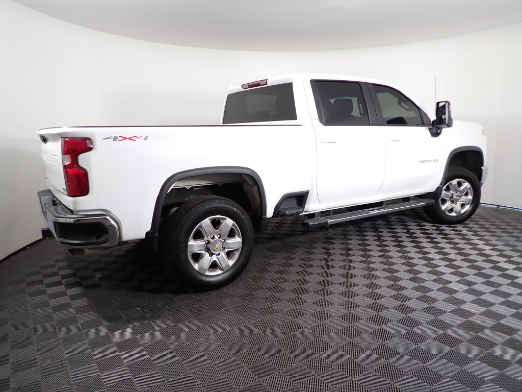 Used 2024 Chevrolet Silverado 2500 LT w/ Convenience Package AWD/4WD image 17