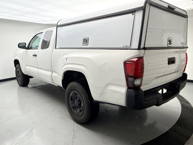 Used 2021 Toyota Tacoma SR image 3