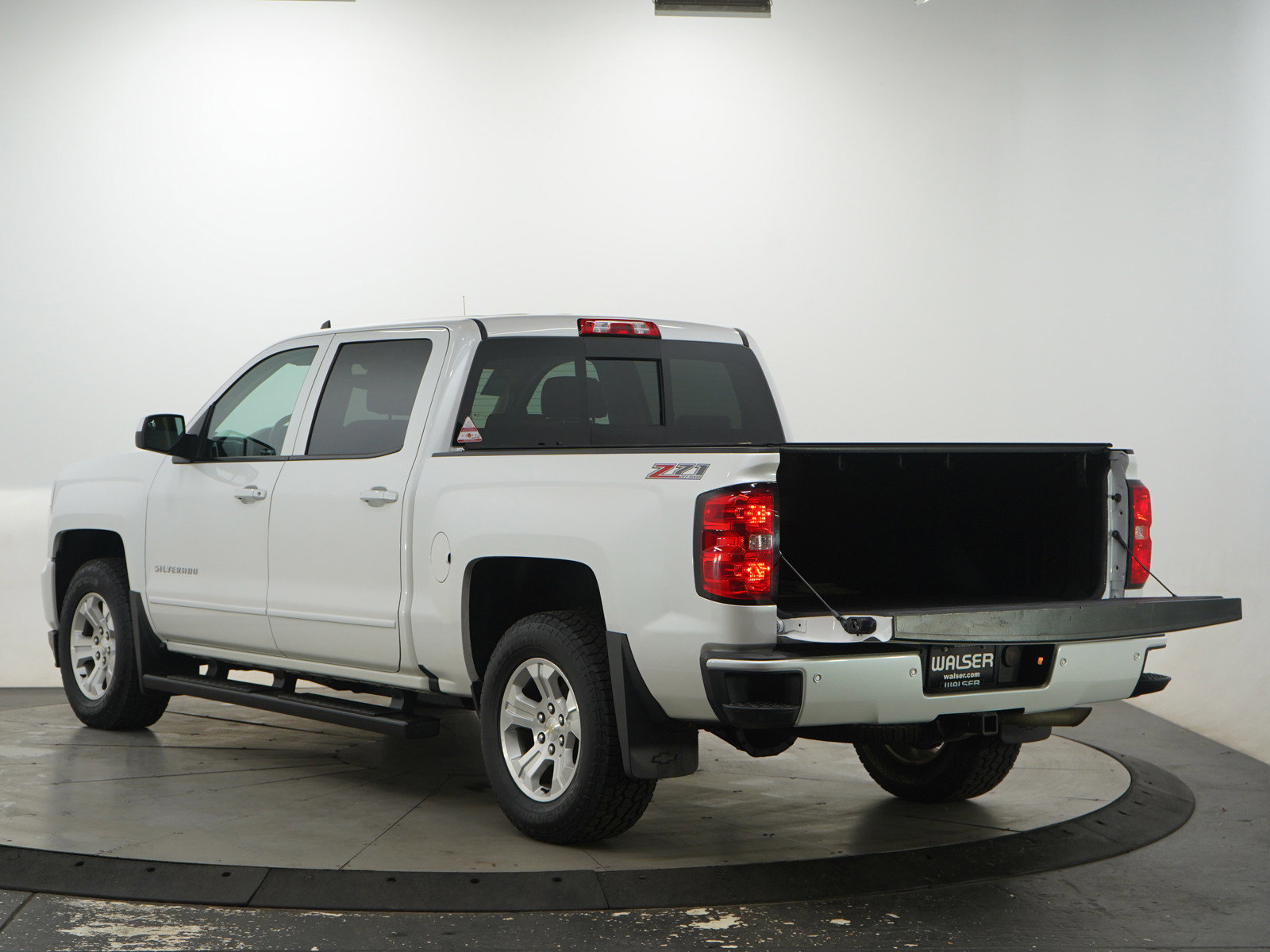 Used 2017 Chevrolet Silverado 1500 LT w/ All Star Edition image 9