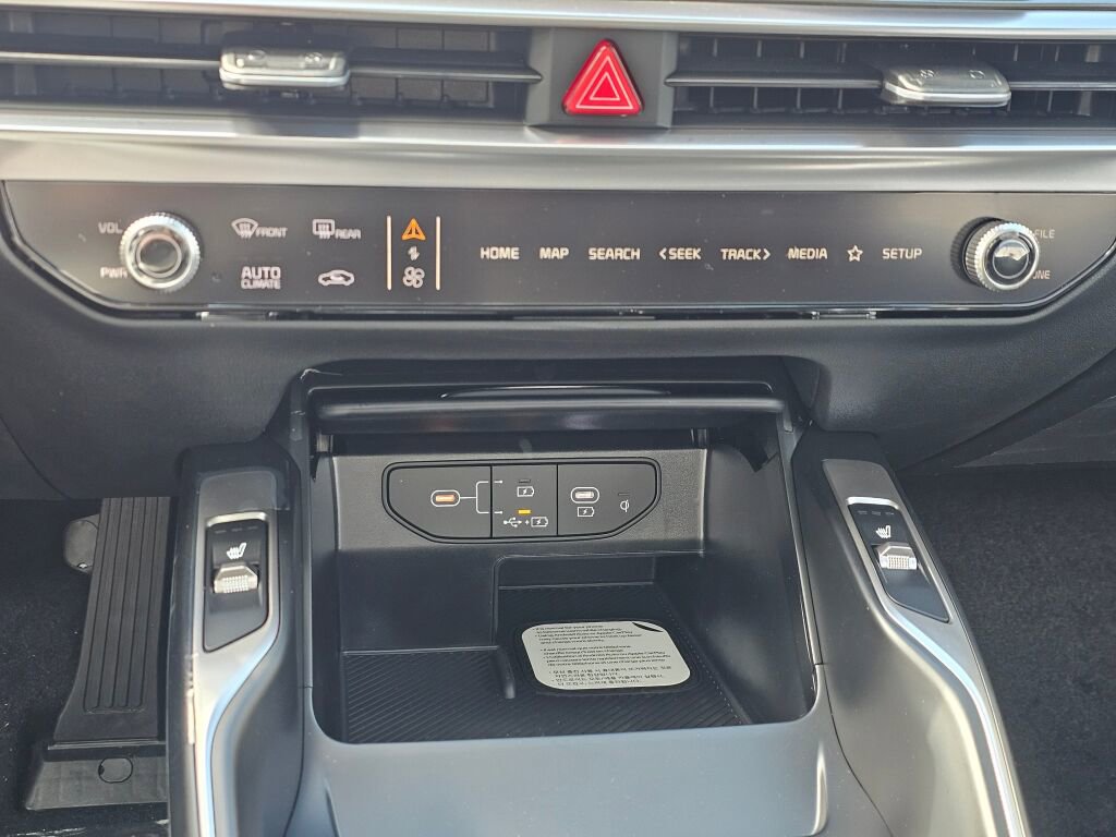 New 2026 Kia Sorento EX image 17
