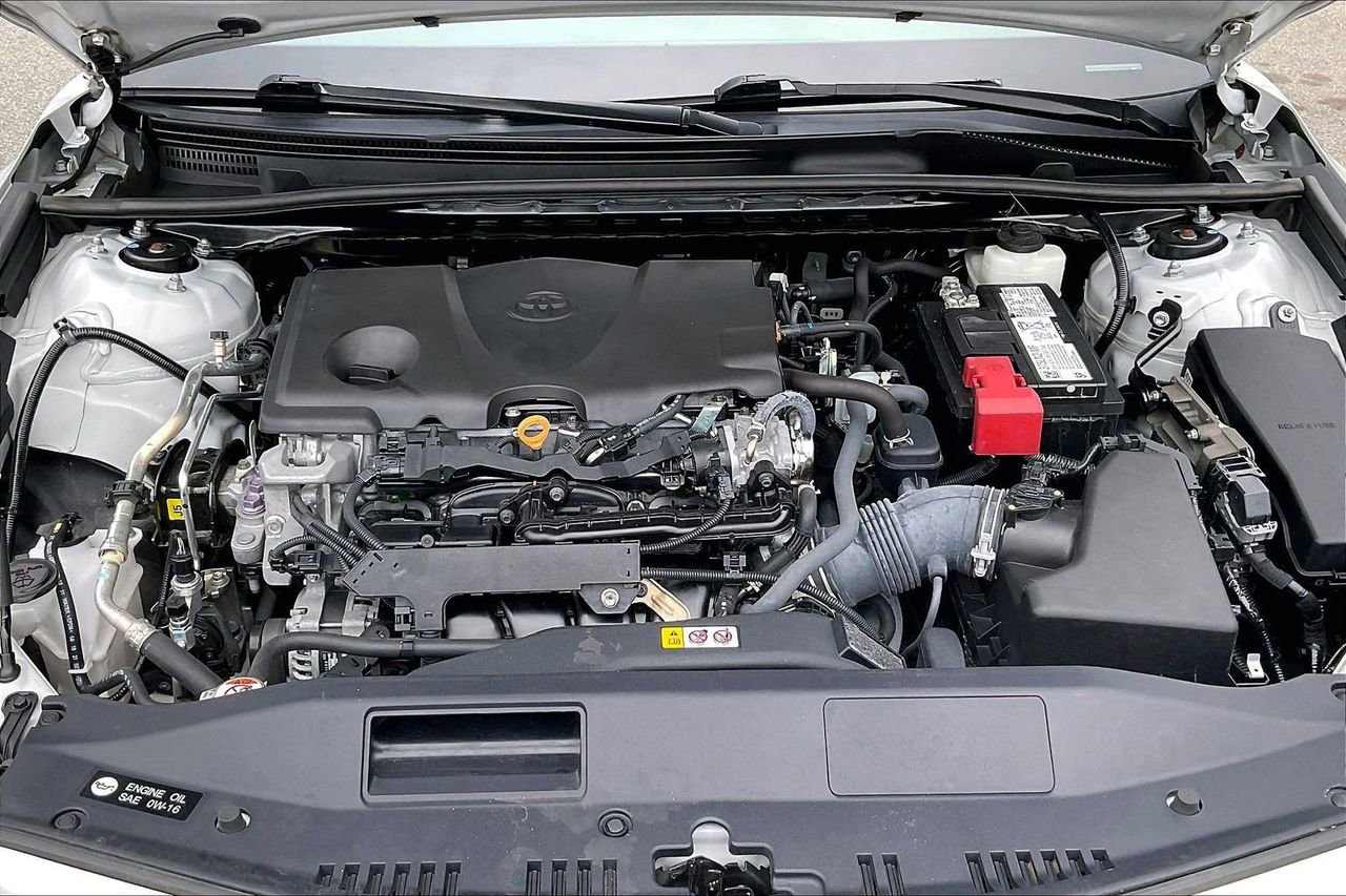 Used 2023 Toyota Camry SE image 35