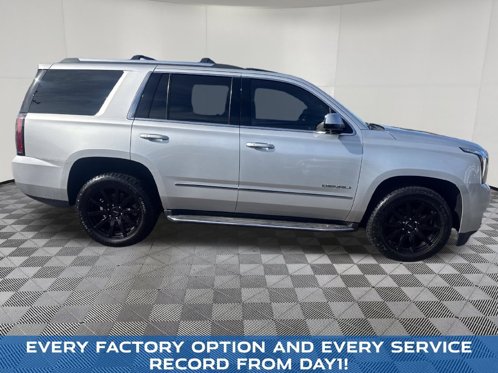 Used 2017 GMC Yukon Denali w/ Open Road Package AWD/4WD image 7