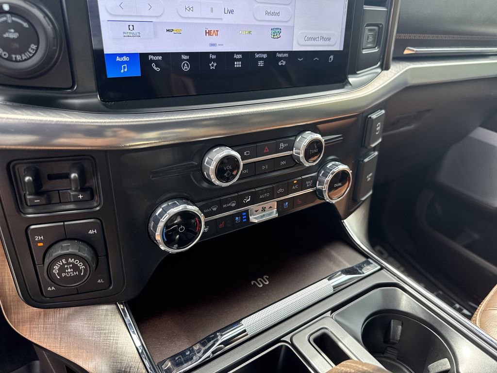 Used 2025 Ford F150 King Ranch w/ FX4 Off-Road Package image 28