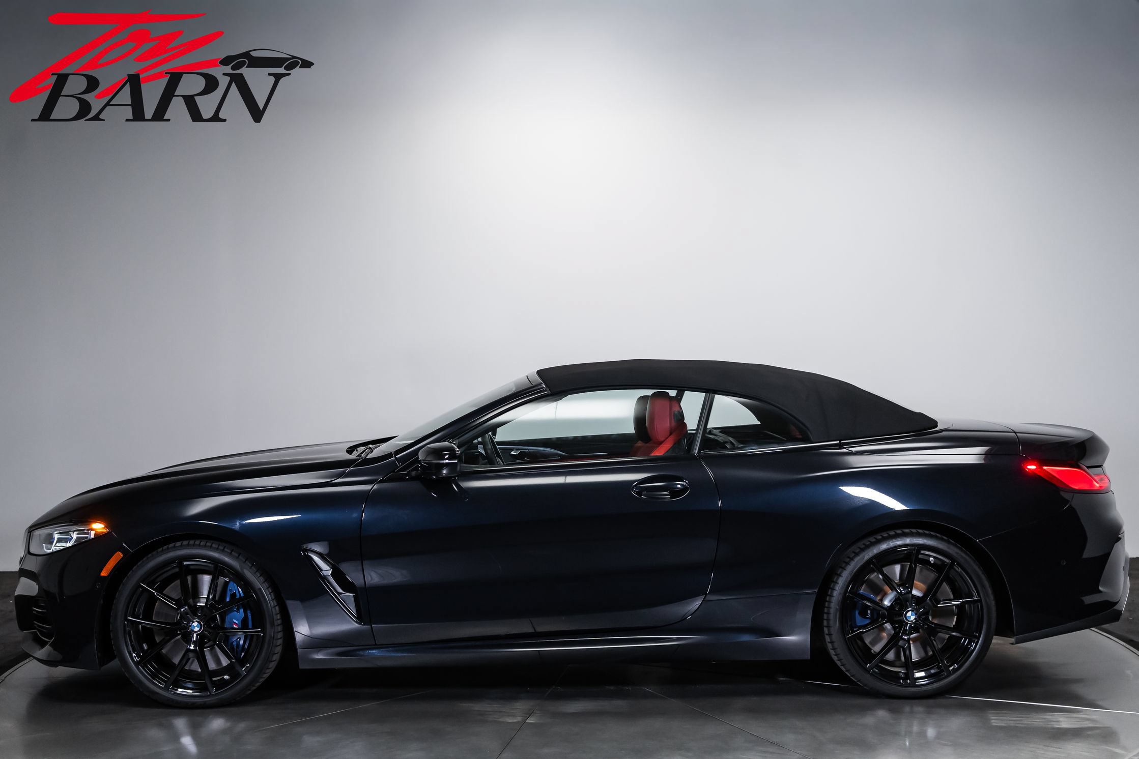 Used 2023 BMW M850i xDrive Convertible AWD/4WD image 10