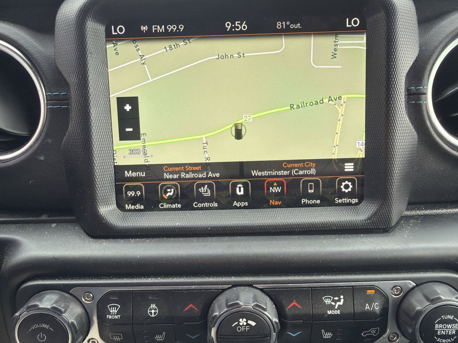 Used 2022 Jeep Wrangler Unlimited Rubicon 4xe w/ Cold Weather Group AWD/4WD image 20