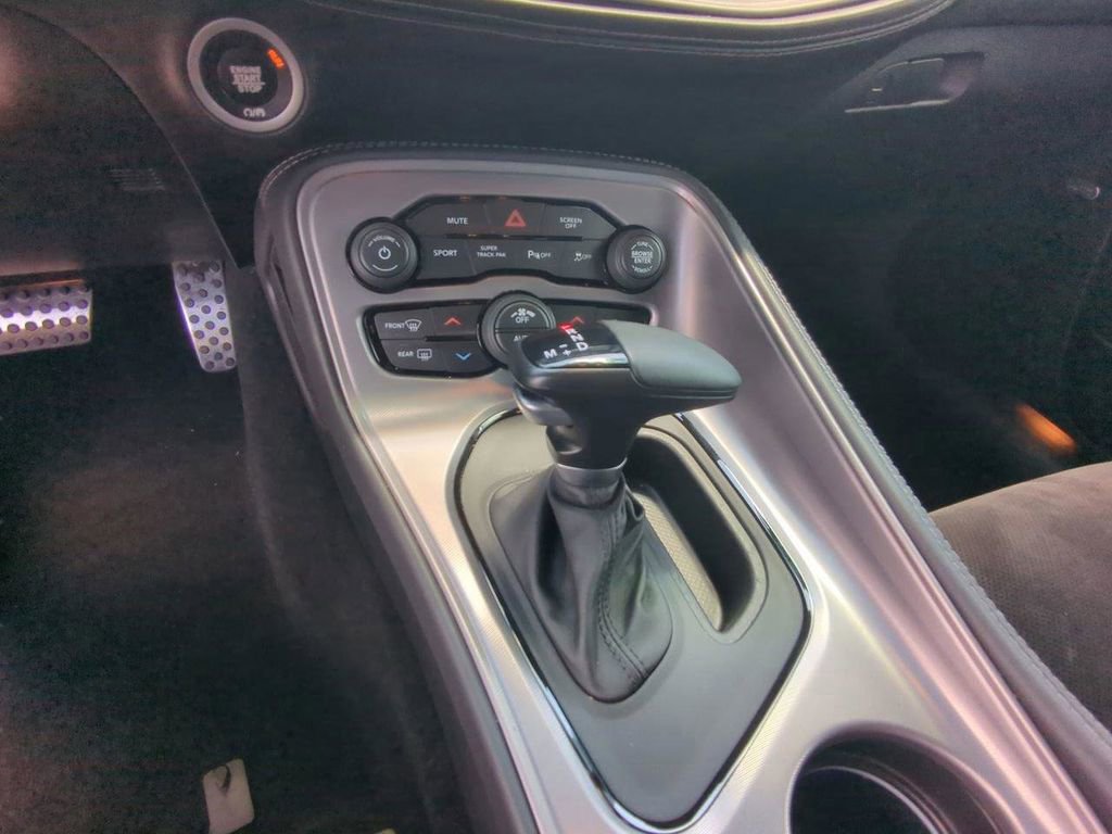 Used 2023 Dodge Challenger R/T w/ Plus Package image 19