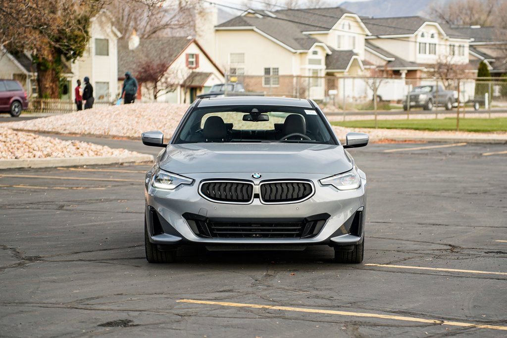 Used 2025 BMW 230i xDrive Coupe w/ Convenience Package image 2
