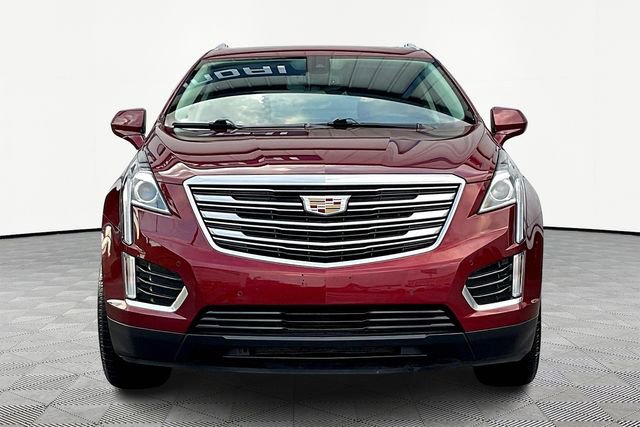 Used 2017 Cadillac XT5 Luxury w/ Driver Awareness Package image 3