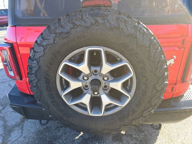 Used 2023 Ford Bronco Badlands image 12