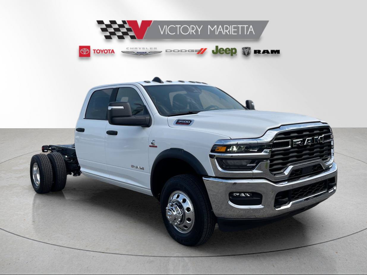 New 2026 RAM 3500 Big Horn AWD/4WD image 7