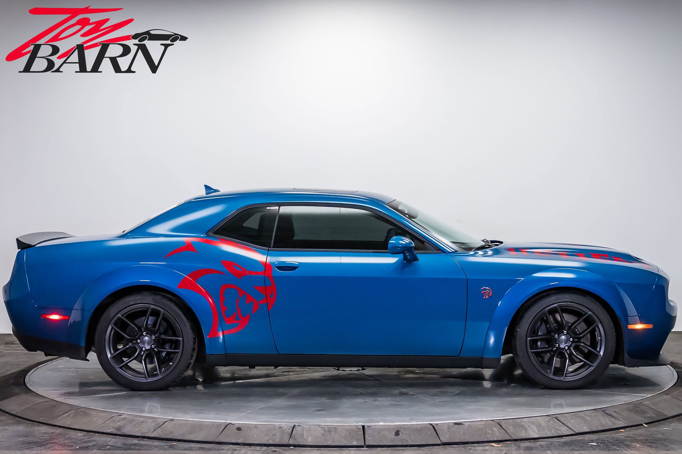 Used 2023 Dodge Challenger SRT Hellcat image 6