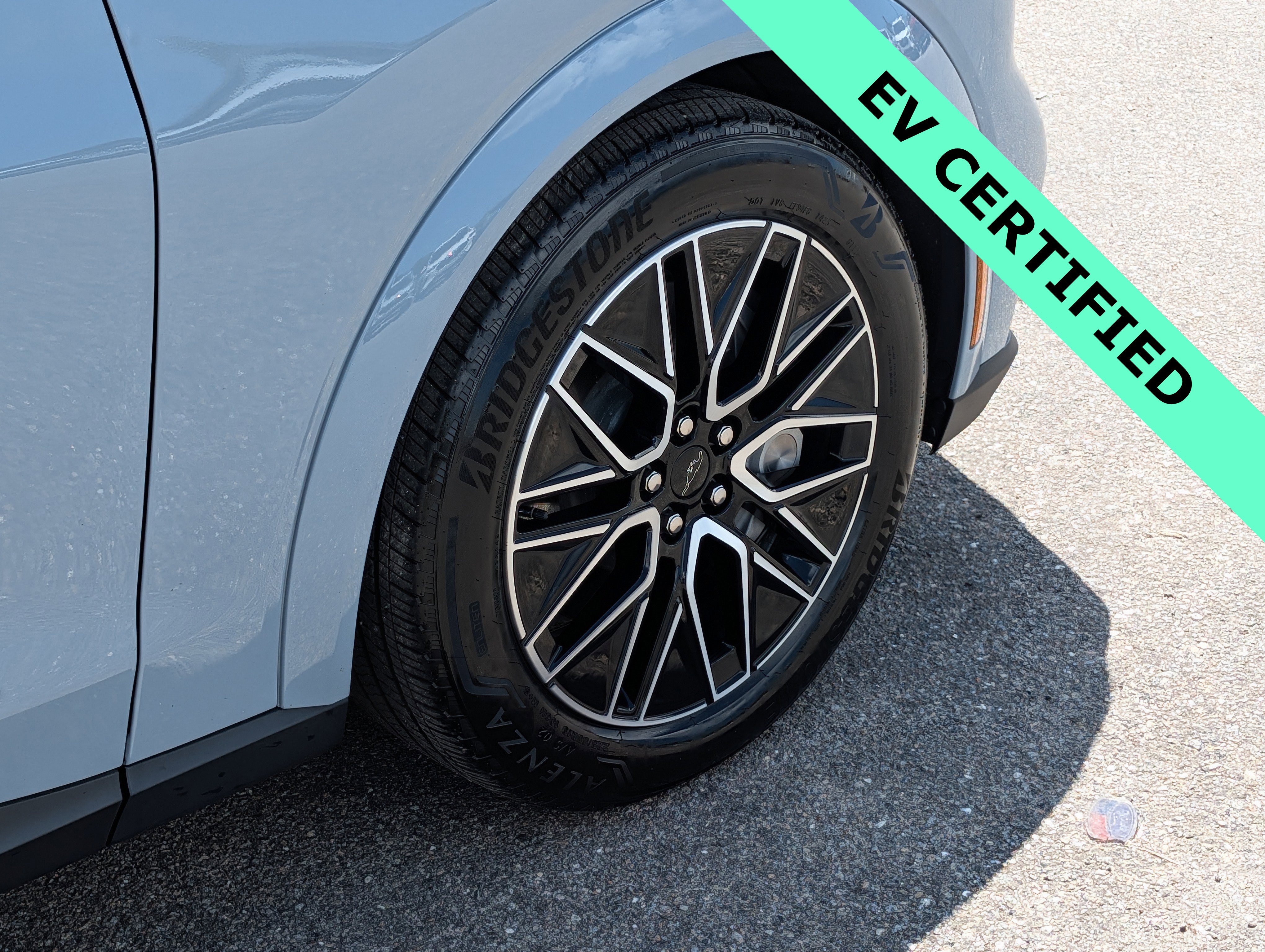Used 2025 Ford Mustang Mach-E Premium AWD/4WD image 12