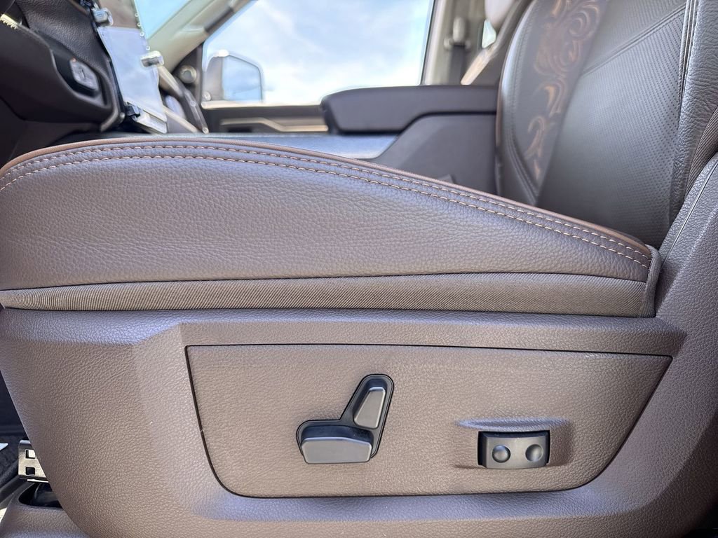 New 2026 RAM 2500 Limited AWD/4WD image 15